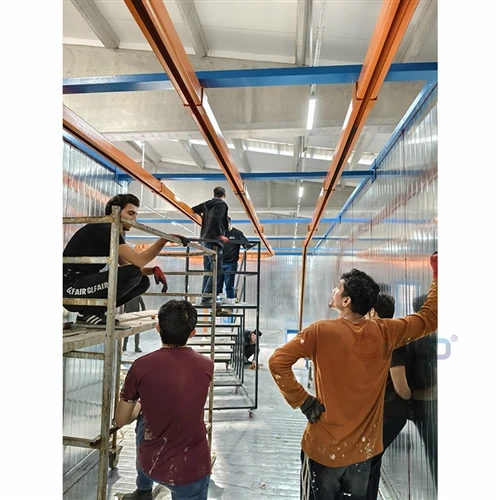 Onze ingenieur is in het buitenland om toezicht te houden op de installatie v...